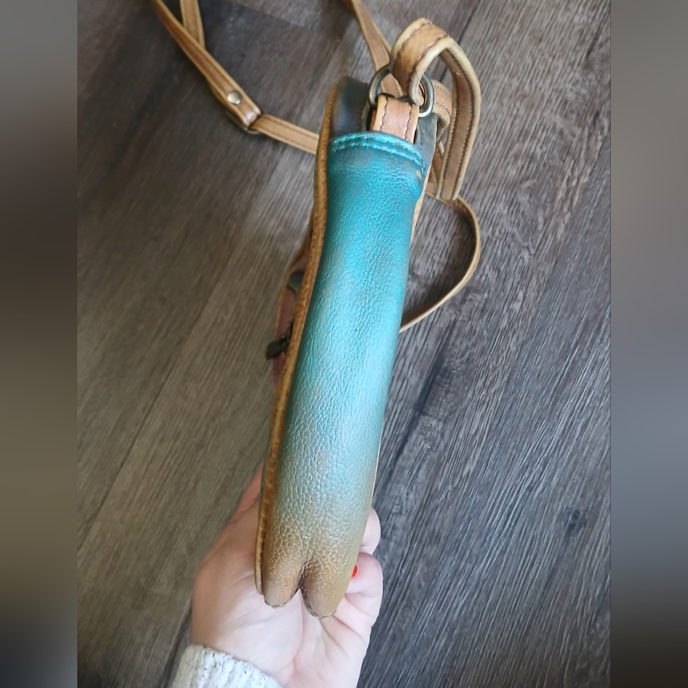 Anuschka hand-painted leather shoulder bag heart shape Peacock Feather Floral - Picture 7 of 12